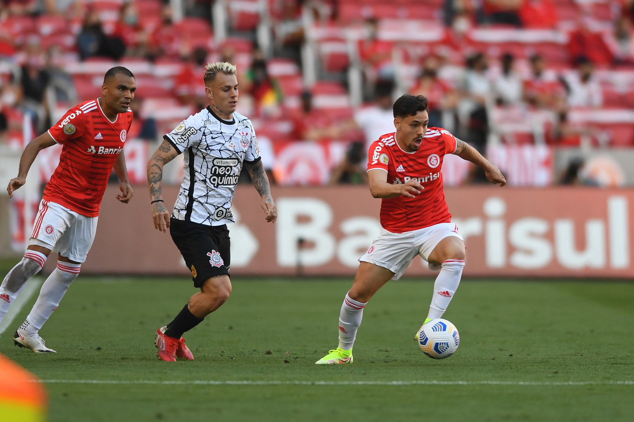 Confira o retrospecto do confronto entre Inter e Corinthians