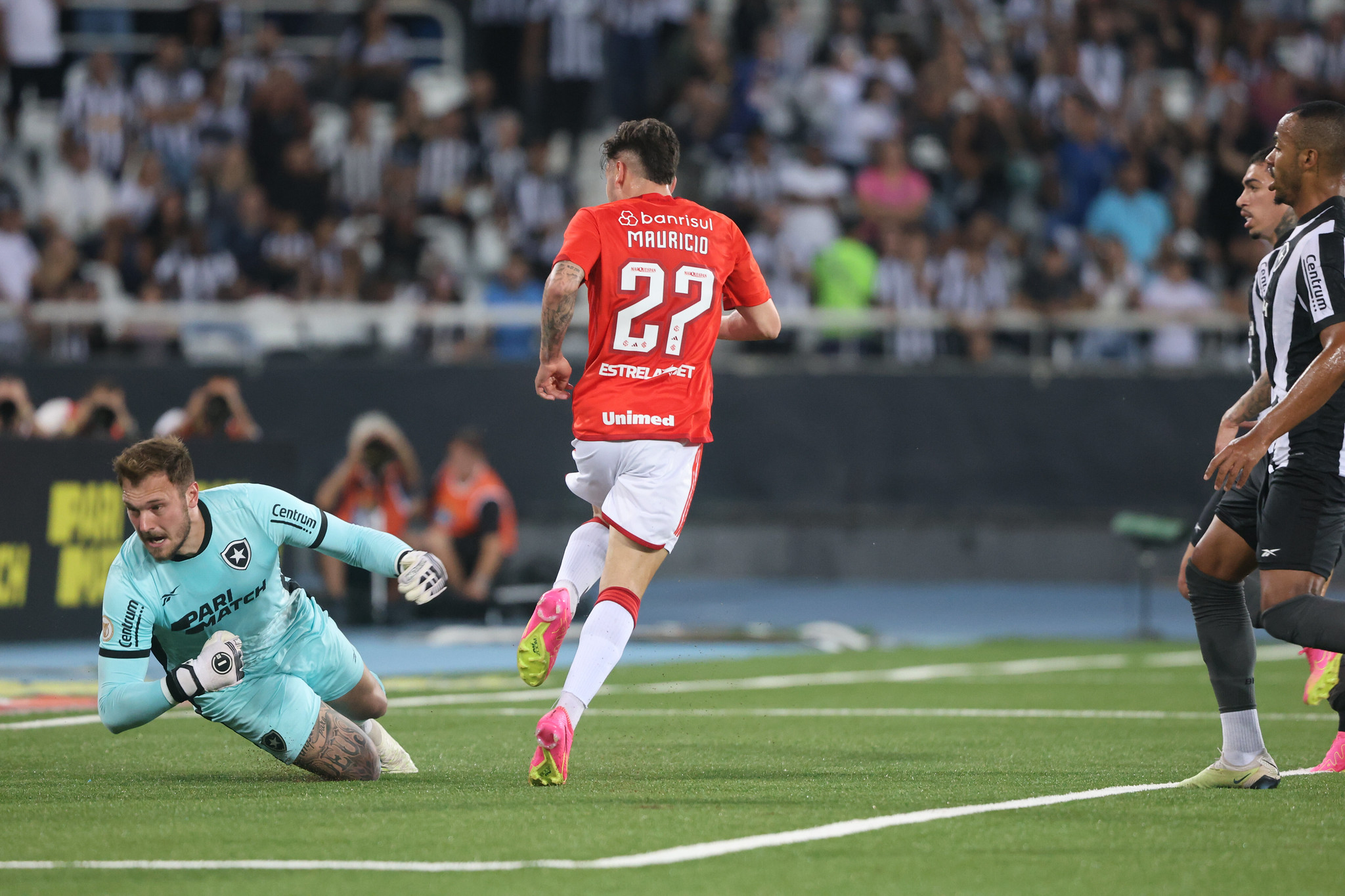 A atitude de Maurício contra o Botafogo que ganhou destaque nas redes sociais