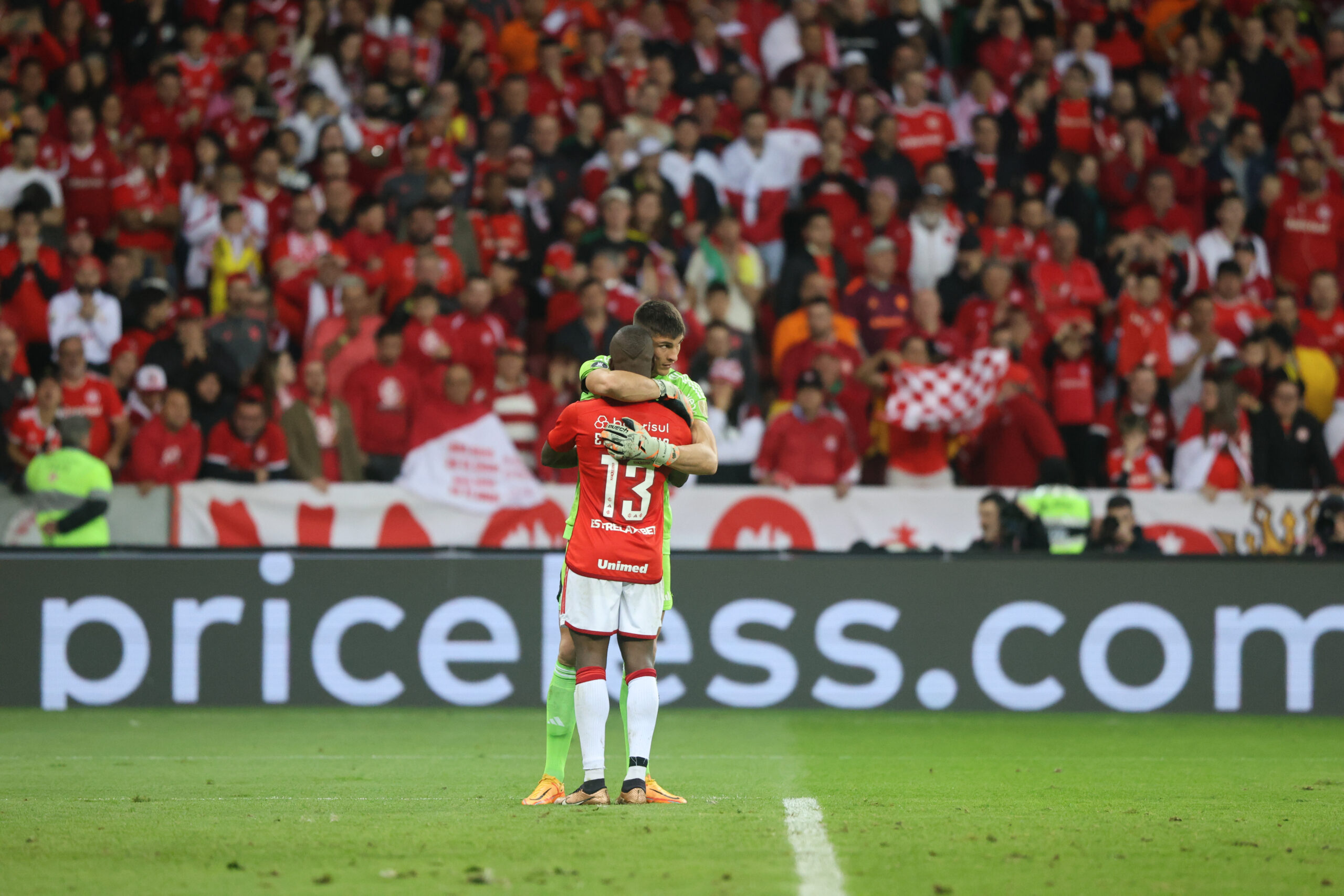 A postagem de Enner Valencia sobre a vitória diante do River Plate