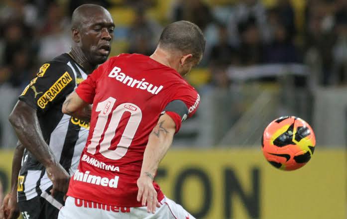 Retrospecto: Botafogo é freguês do Inter no Rio de Janeiro