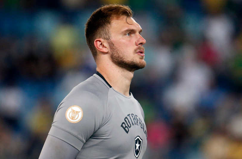 O que disse o goleiro do Botafogo sobre o “frango” no gol de Mauricio