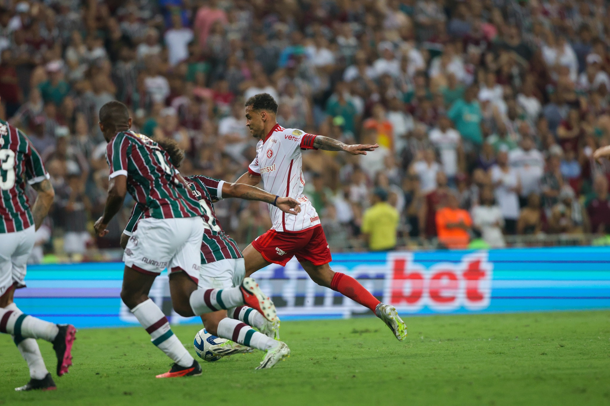 Inter empata com o Fluminense no Maracanã, pela Libertadores