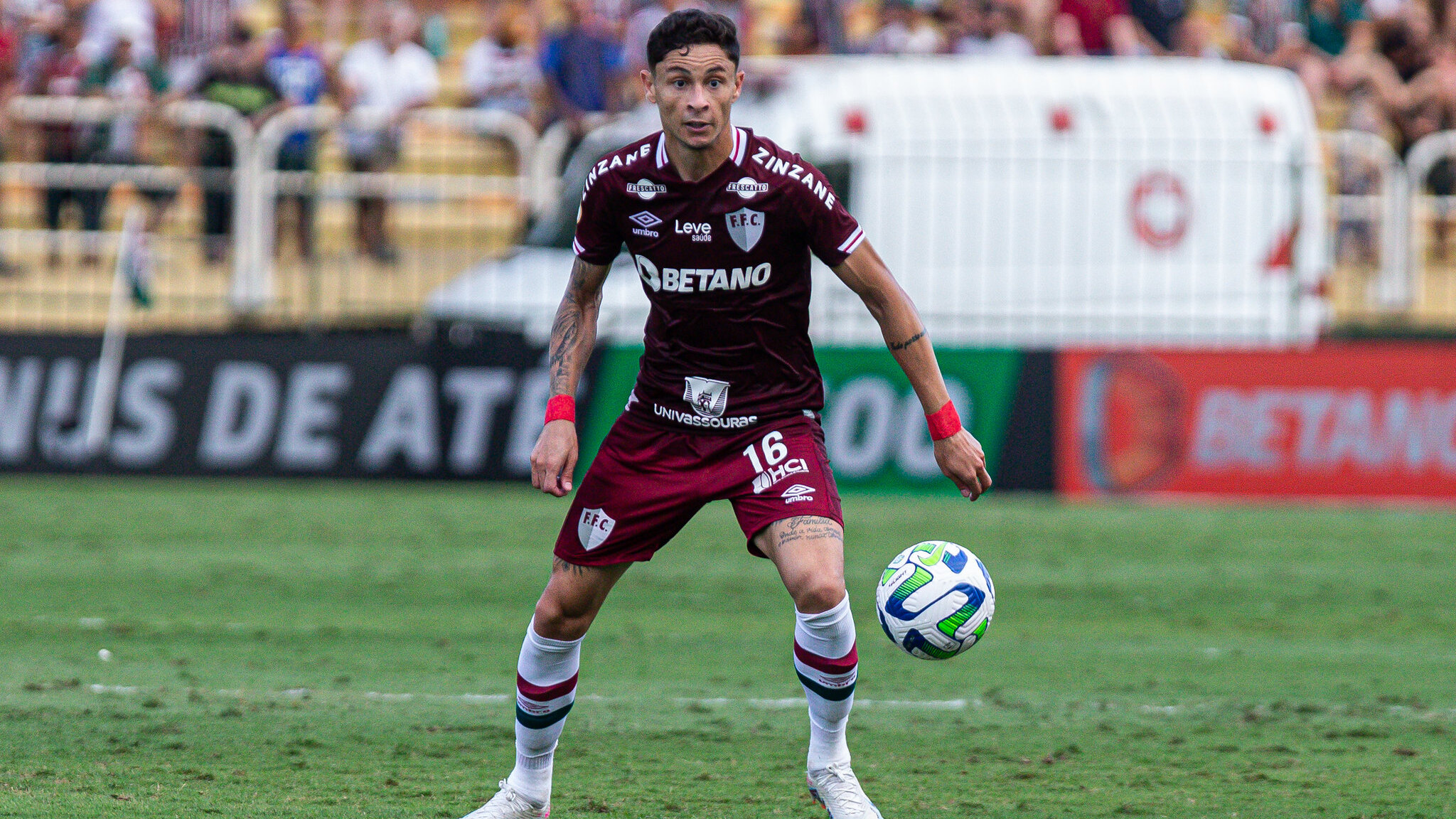 Ex-Grêmio, Diogo Barbosa projeta semifinais da Libertadores contra o Inter