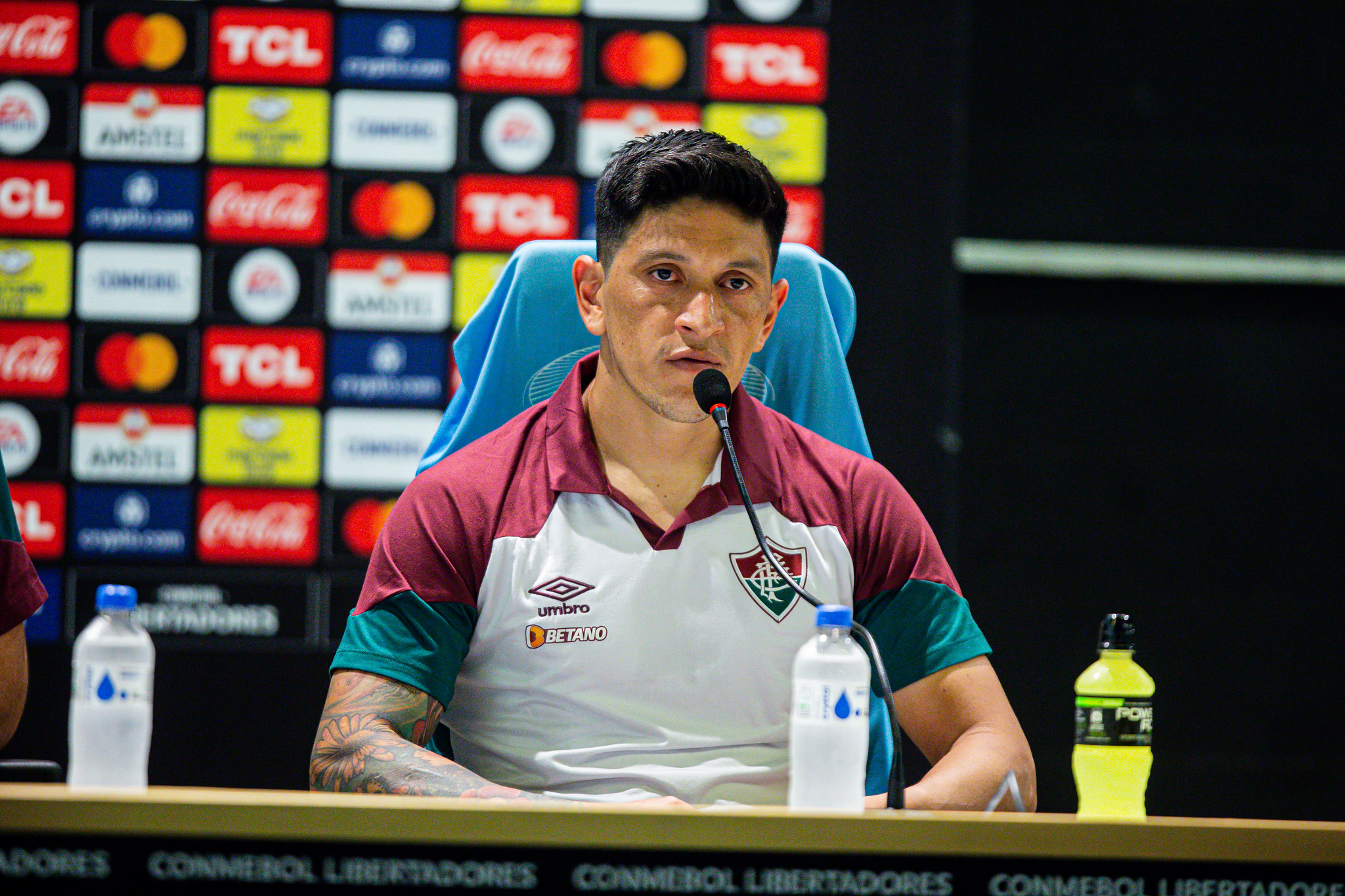 Cano, do Fluminense, manda desafio para Alan Patrick; entenda
