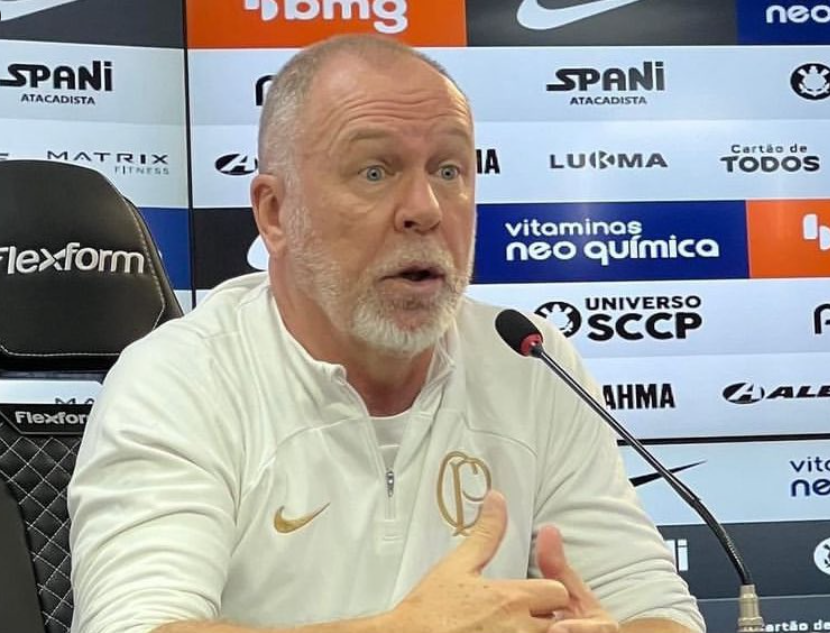 A declaração de Mano Menezes na chegada ao Corinthians que viralizou em meio aos torcedores do Inter