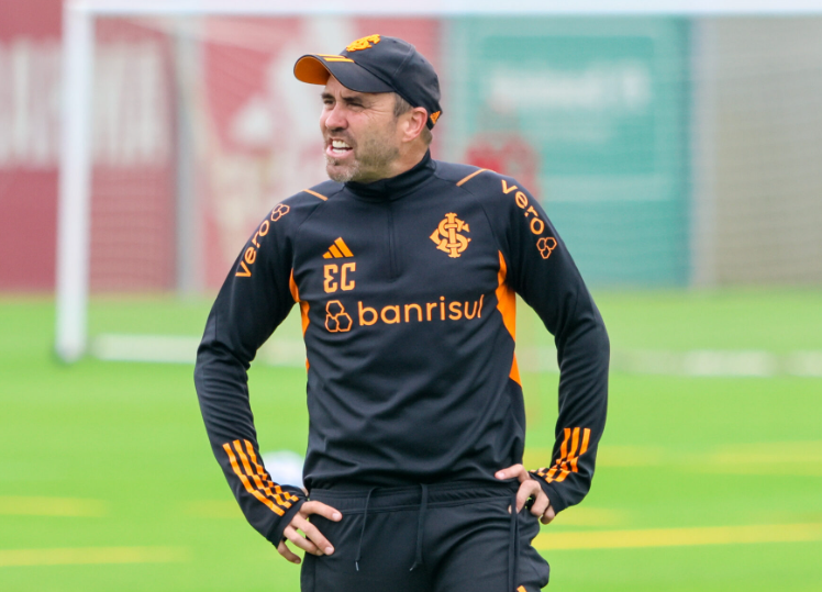 Marinho Saldanha: Zagueiro gosta da proposta e deve jogar no Inter em 2024 | Coudet pediu!