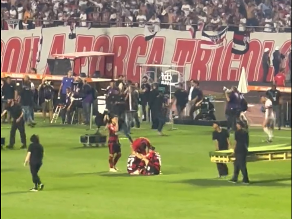 Vídeo: Alvo do Inter desolado após perda de título; confira