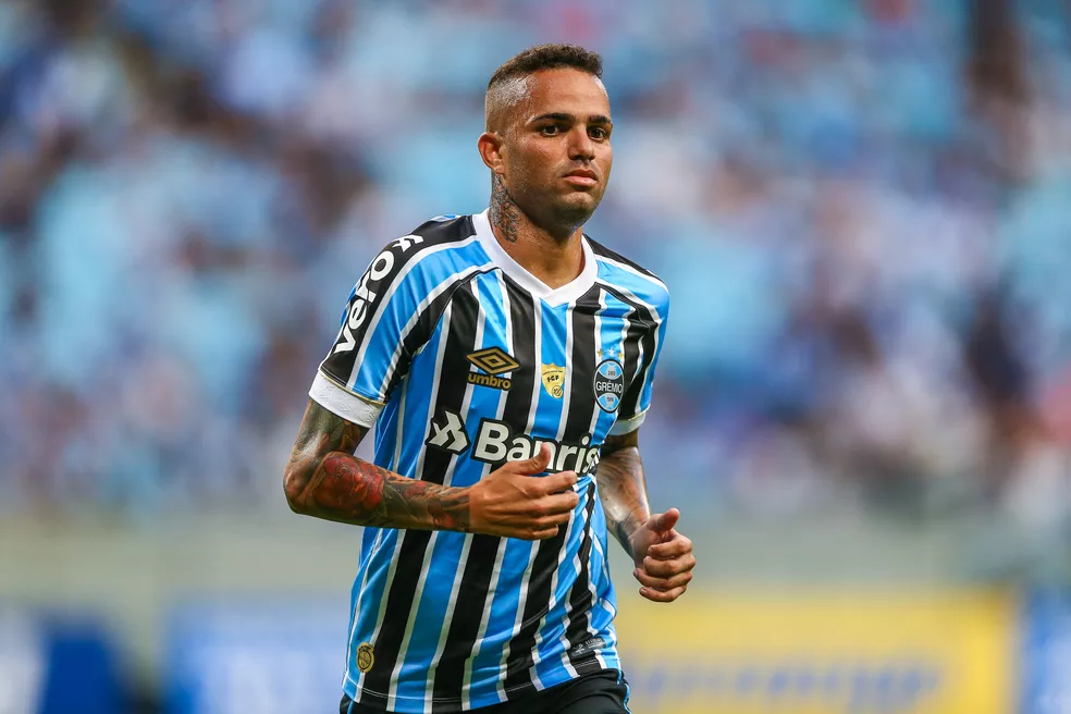 O outro jogador do Grêmio que também se envolveu na confusão entre Magrão e Luan