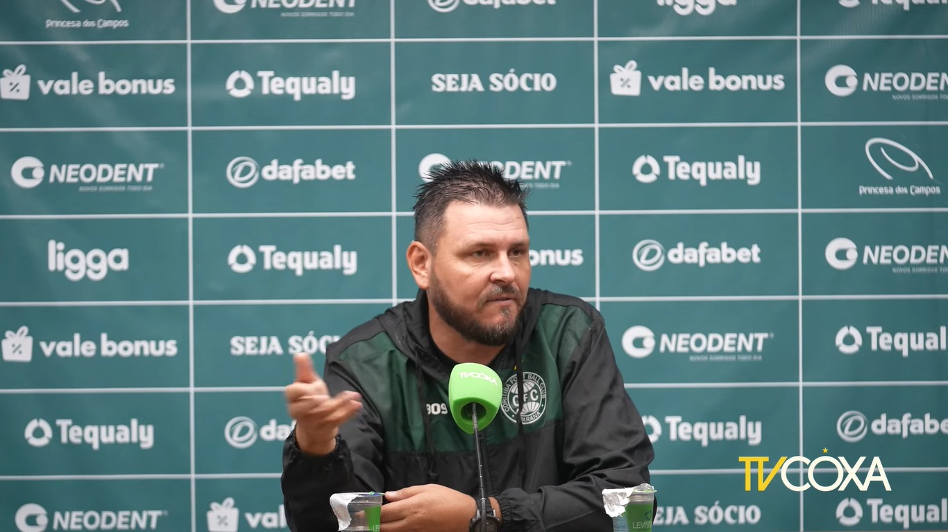 O que disse o técnico do Coritiba antes de enfrentar o Inter
