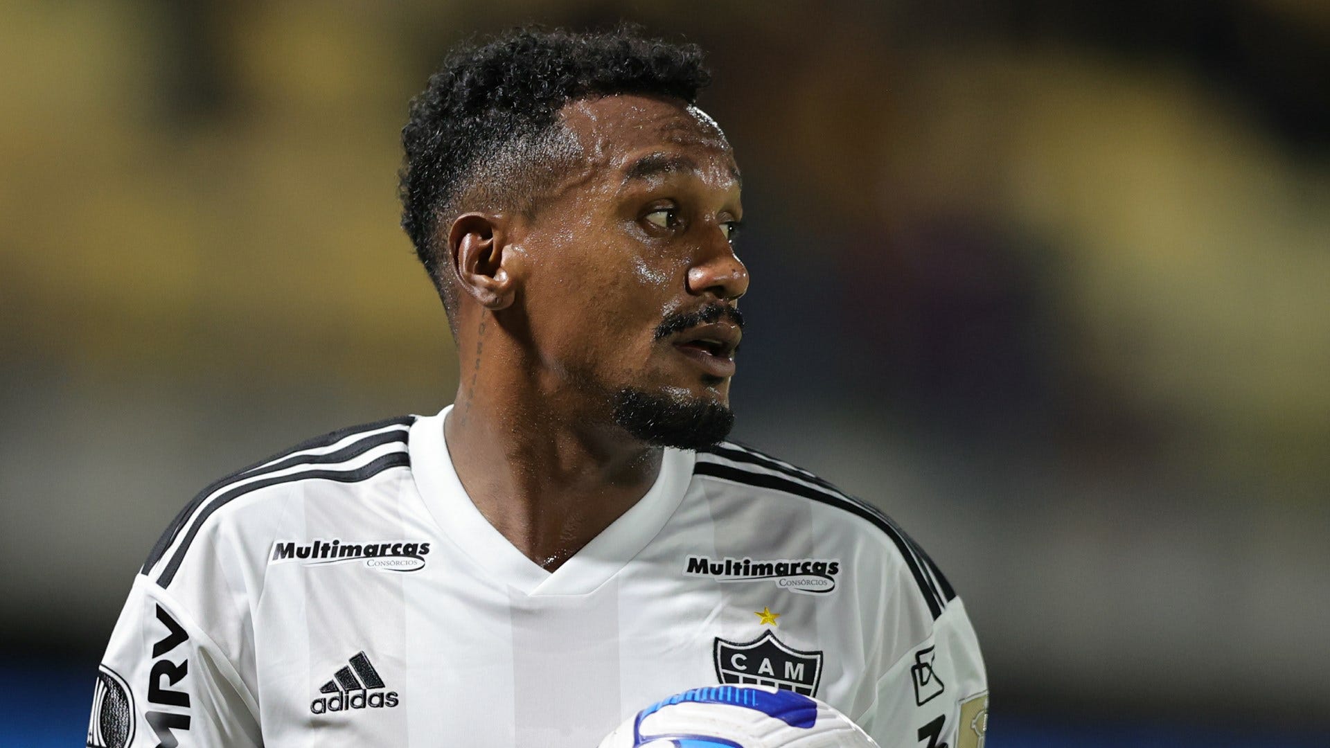 A confissão feita por Edenilson que envolve o Inter