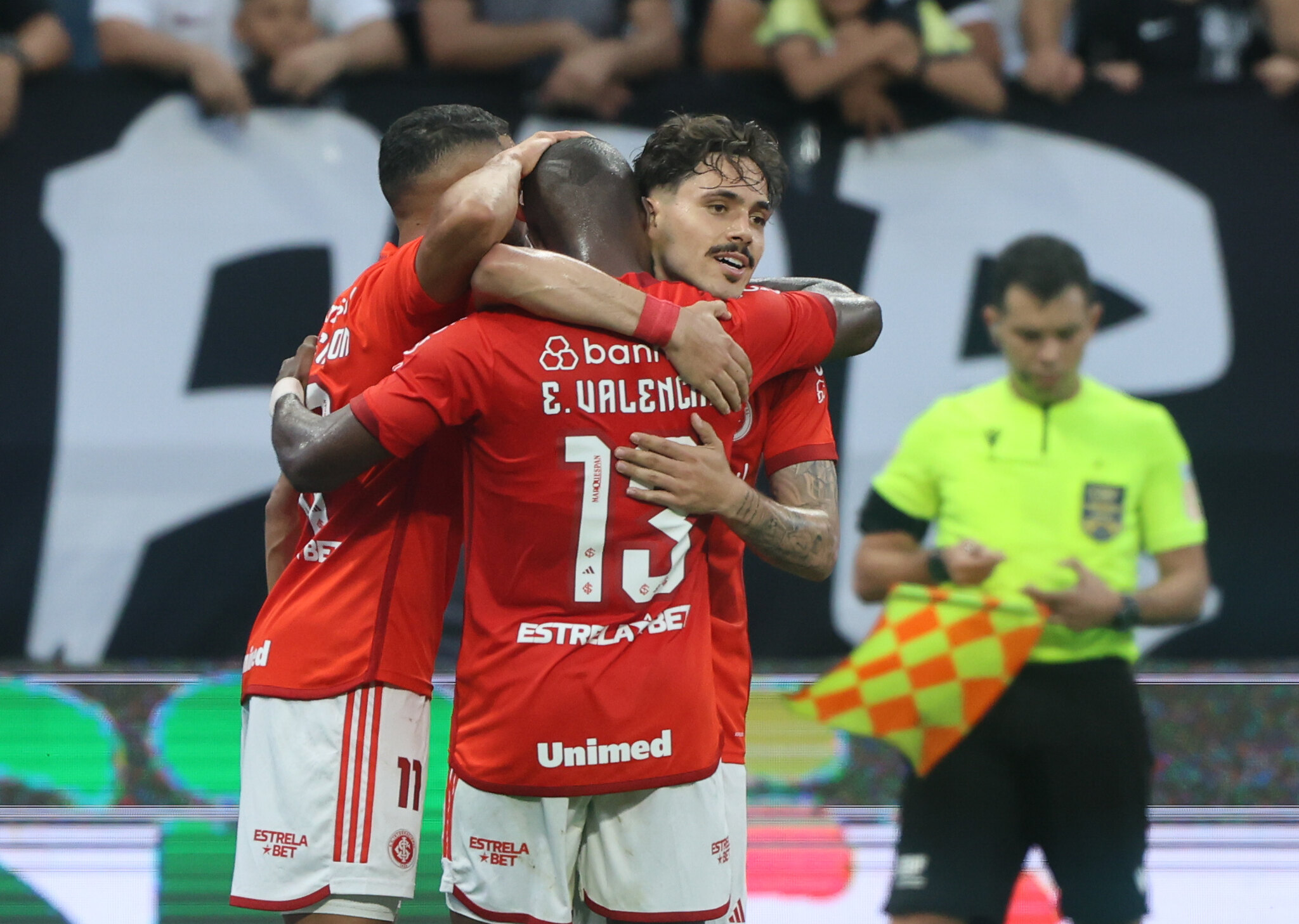 A justificativa do árbitro sobre os longos acréscimos na vitória do Inter diante do Corinthians