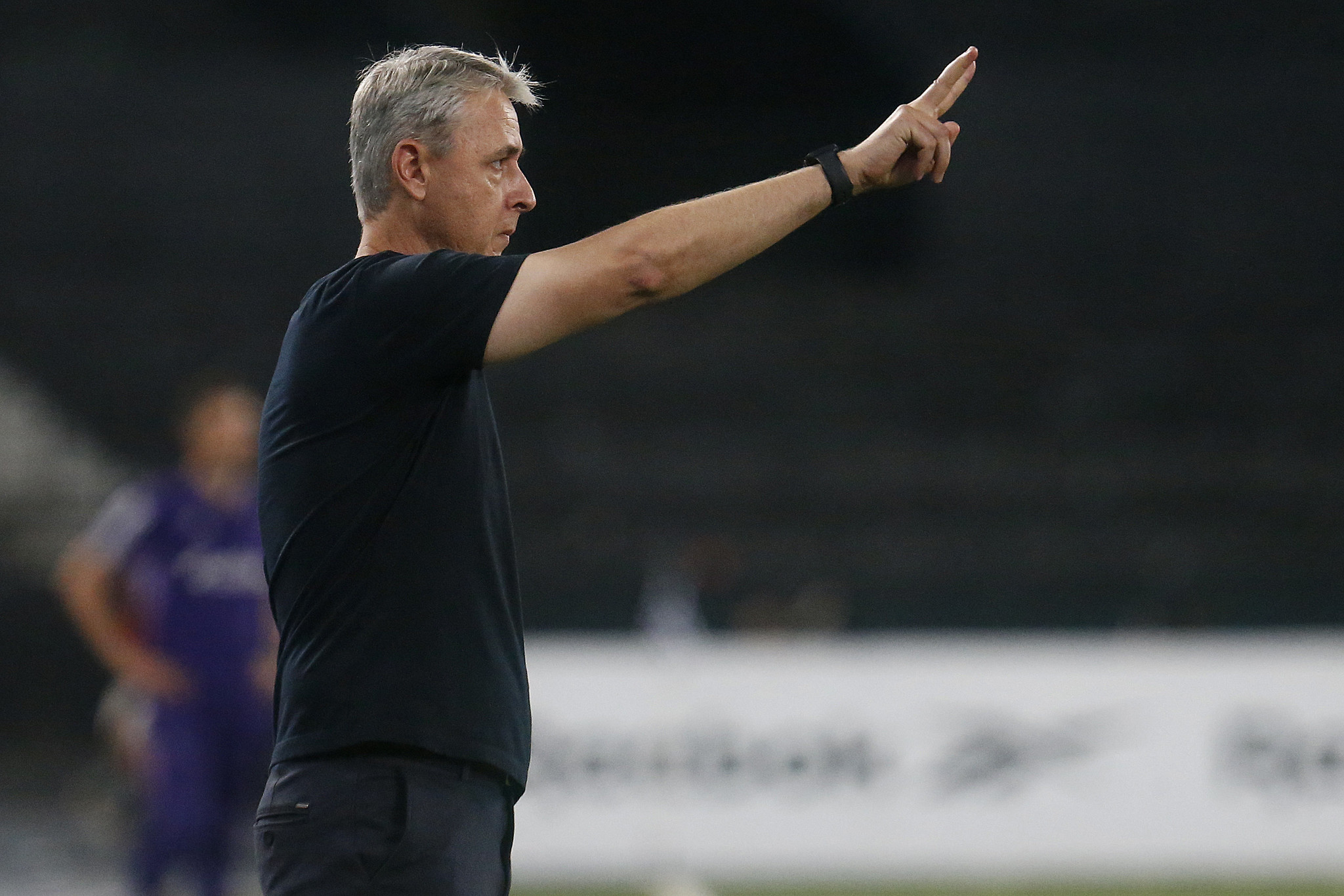 Técnico do Botafogo, Tiago Nunes é sincero ao projetar partida contra o Inter
