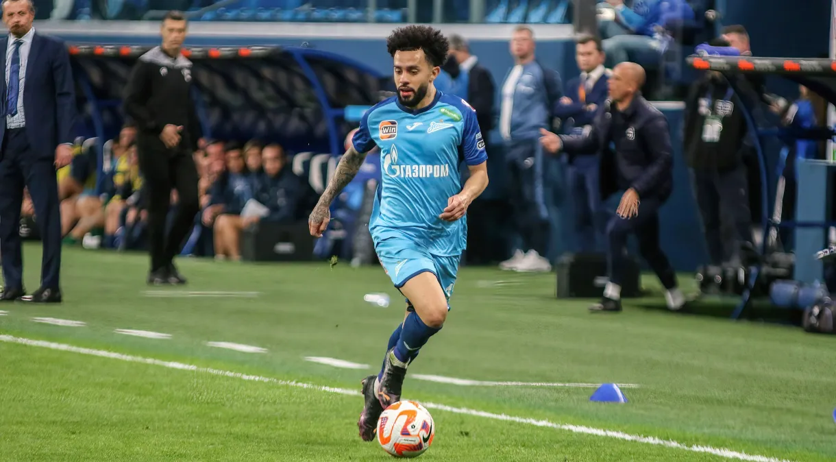 Sobre a temporada de Claudinho, que pode reforçar o Inter em 2024