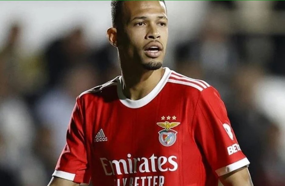 Jornalista de Portugal revela “chapéu” do Vasco no Inter por zagueiro
