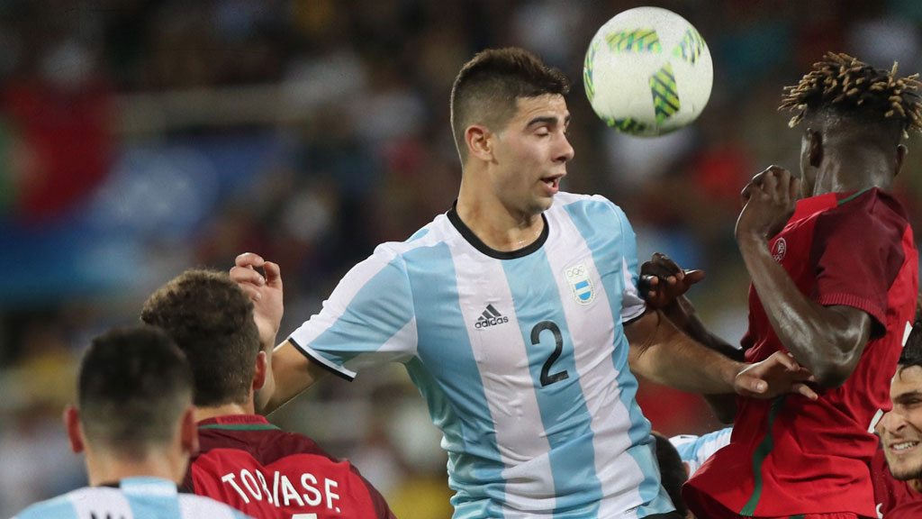 Representante de jogador argentino na mira do Inter fala sobre negociação