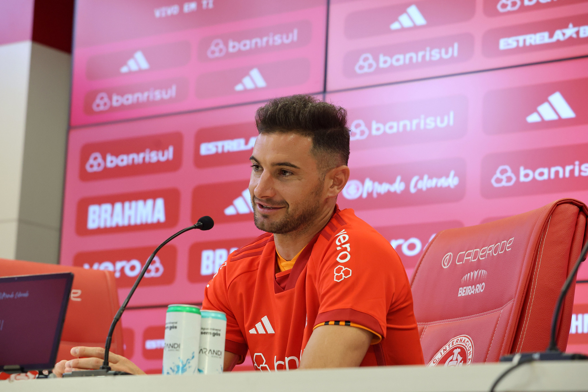 Presidente do Nacional ainda acredita na contratação de Lucas Alario