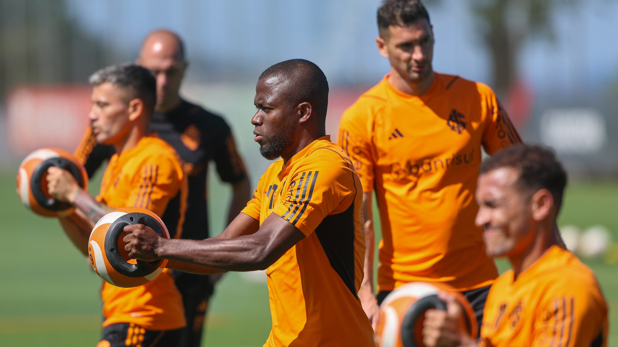 Inter abre a temporada contra o Avenida; confira a provável escalação