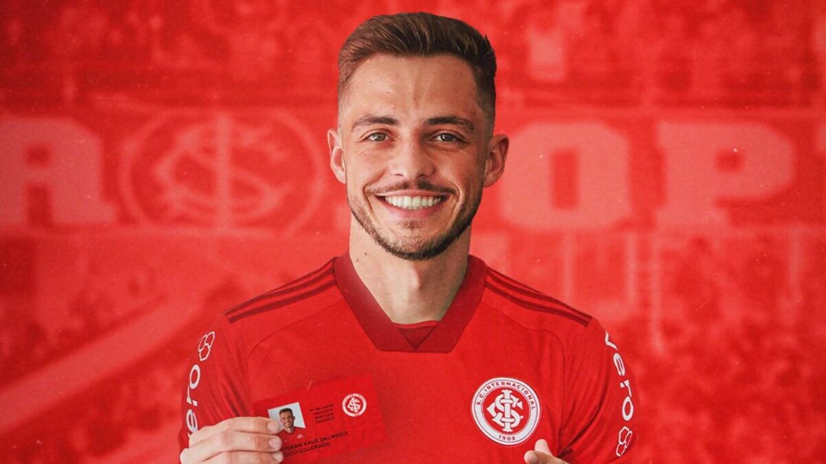 Vídeo: confira lances de Hyoran, novo meio-campista do Inter