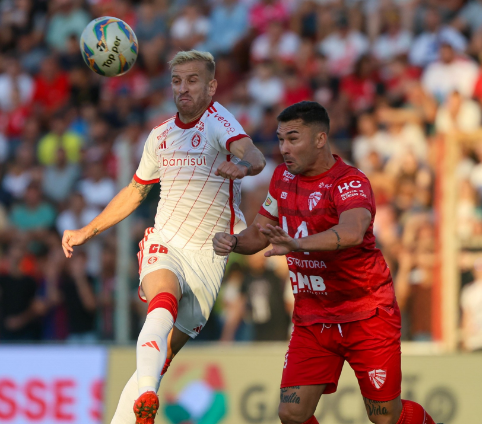 Com time reserva, Inter empata com o São Luiz