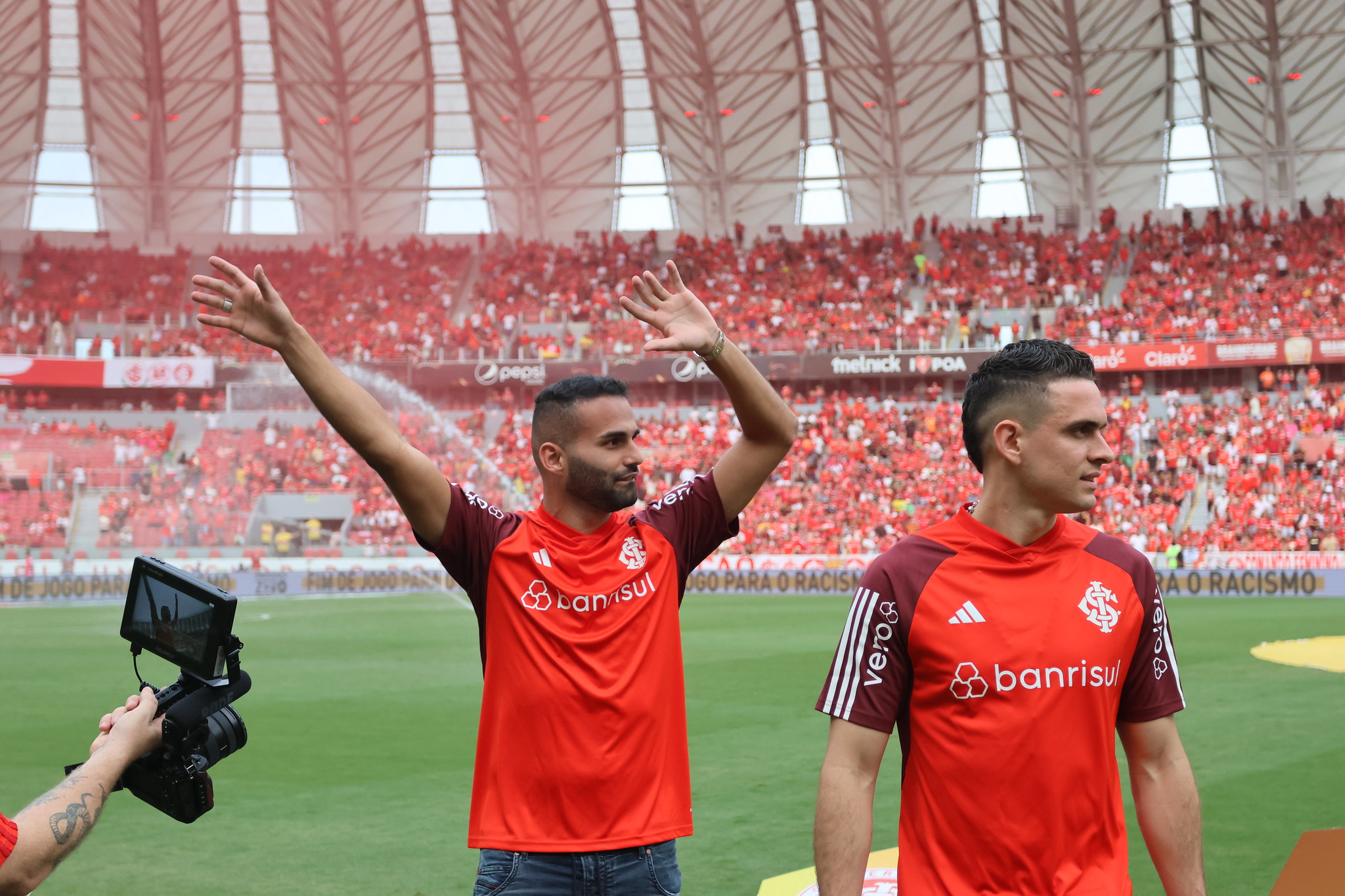 Inter recebe ofício da CBF e descobre se poderá utilizar Rafael Borré e Thiago Maia contra o Nova Iguaçu