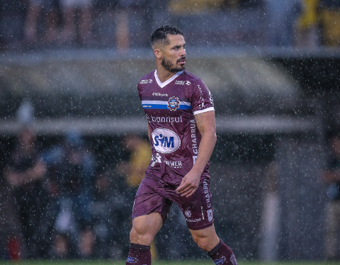 De olho no mercado: Pretendido pelo Inter anos atrás, Elyeser volta ao RS e vira destaque com a camisa do Caxias