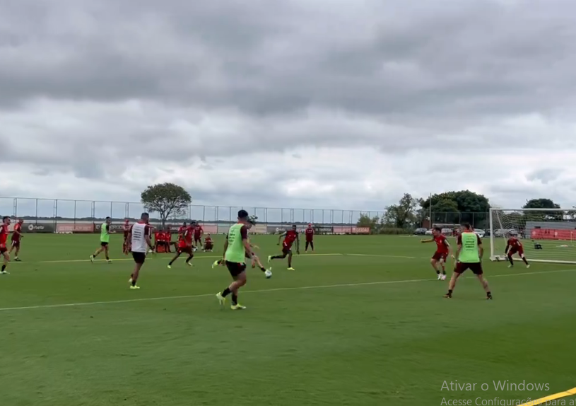 Os dois jogadores que não treinaram e devem ser negociados pelo Inter nos próximos dias