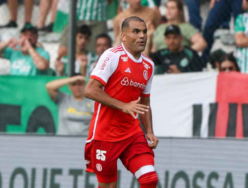 Confira a manifestação de Gabriel Mercado após o empate com o Juventude