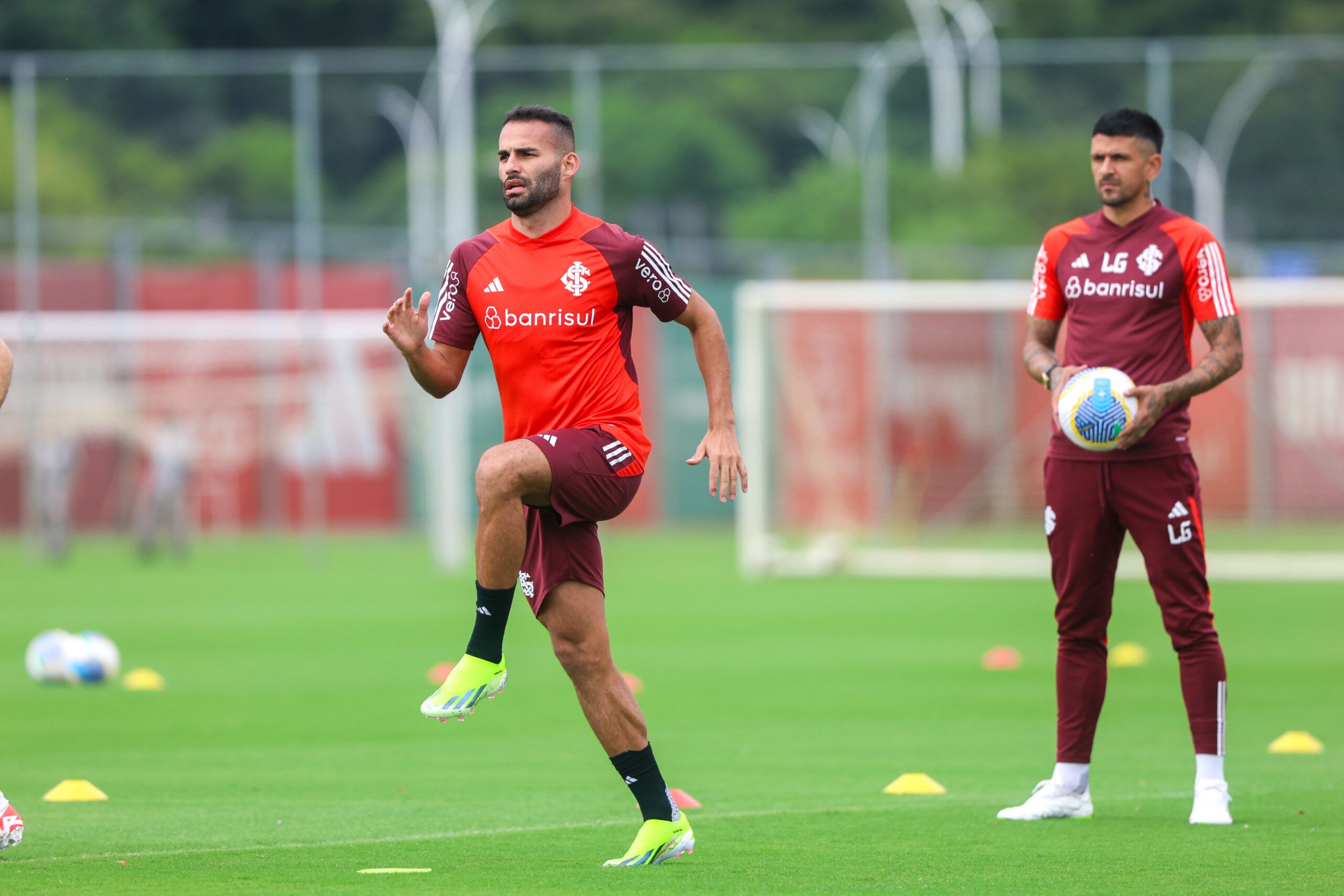 Thiago Maia revela ex-jogador do Flamengo que ajudou na negociação para sua chegada ao Beira-Rio