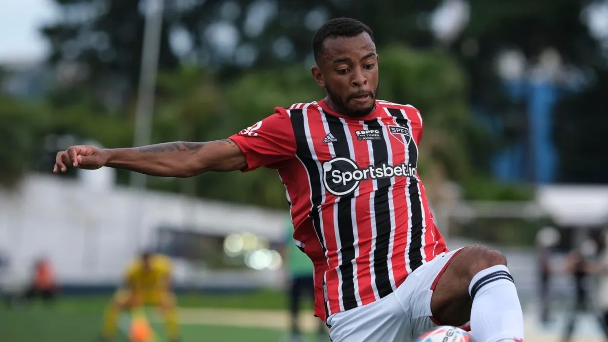 Jogador do São Paulo na mira do Inter também deve receber proposta do Botafogo