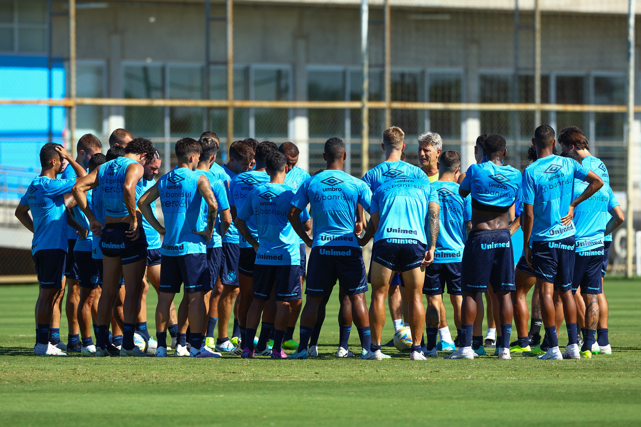 De olho no rival: Grêmio acerta contratação de ex-Inter