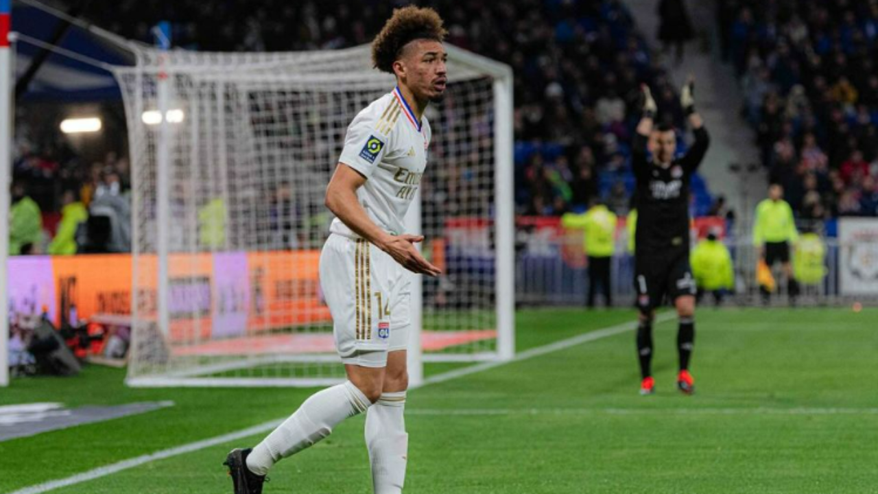Estafe de Adryelson revela quando o Inter poderá avançar pelo zagueiro 