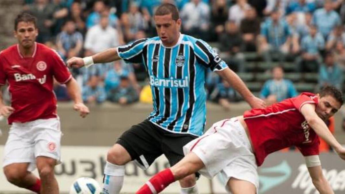Fábio Rochemback revela aviso de D’Alessandro durante clássico Gre-Nal