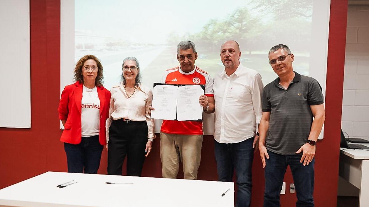 Em meio ao Gre-Nal, prefeitura prepara homenagem para a dupla; saiba mais