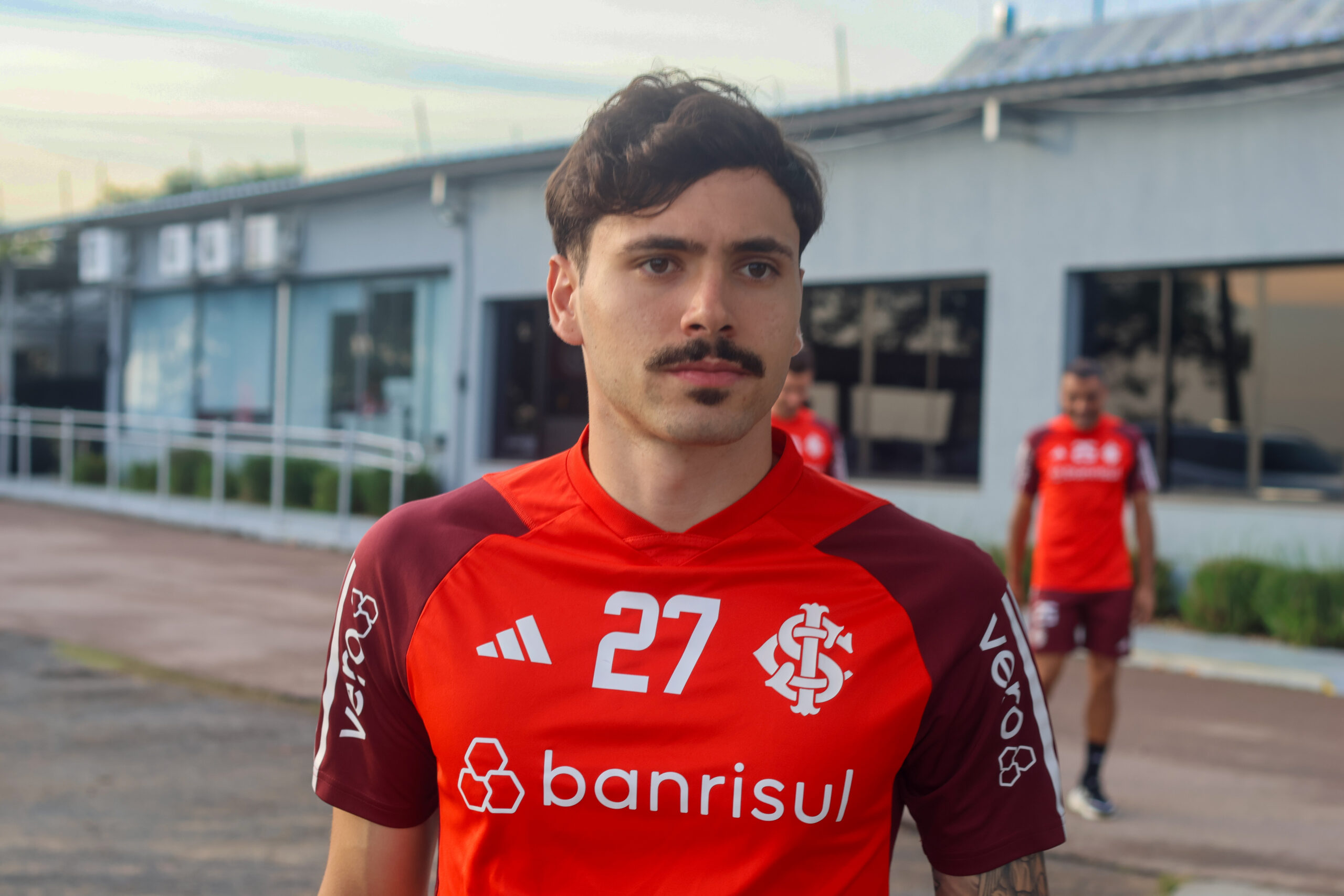 A posição da transferência de Mauricio no ranking das maiores vendas do Inter