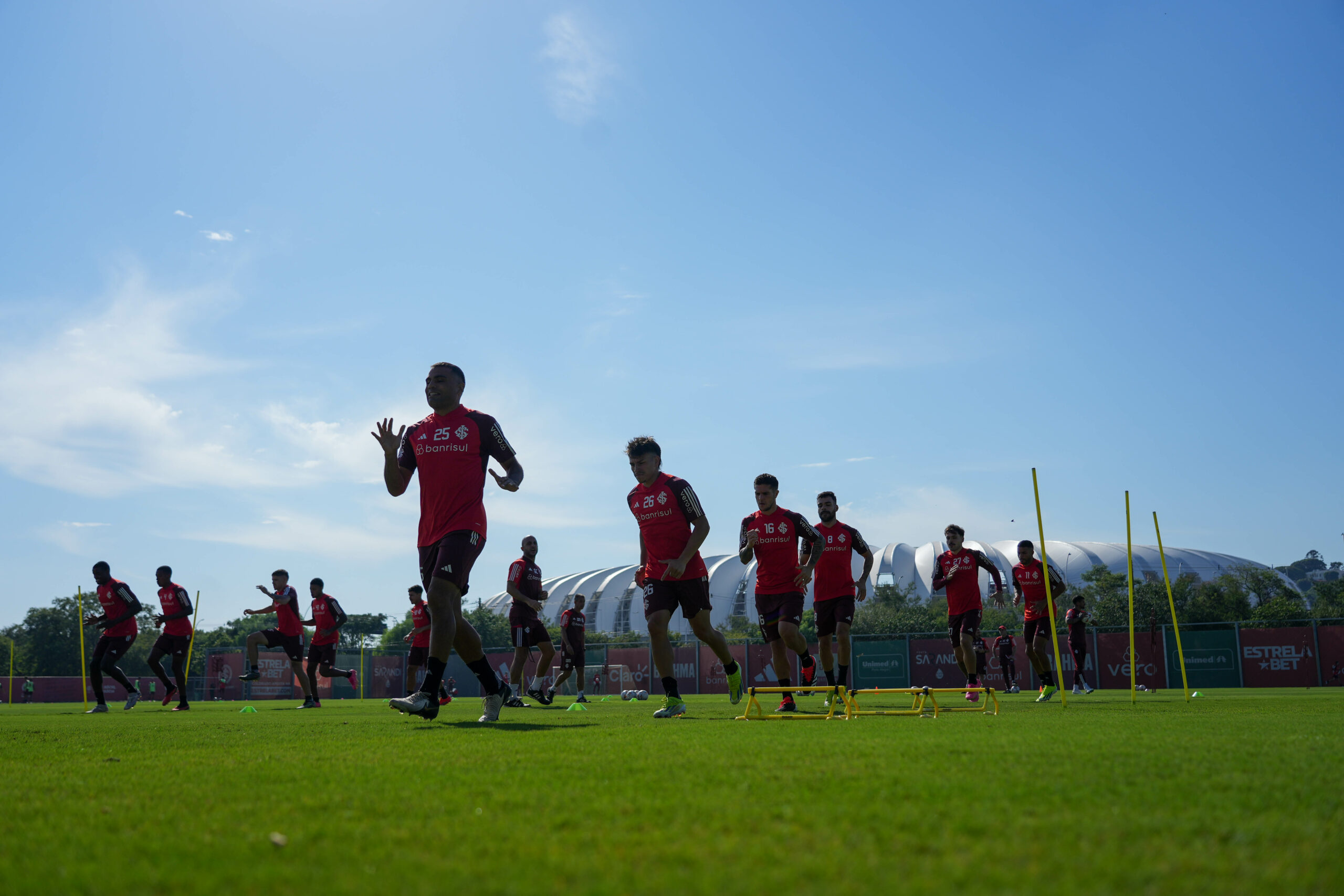 Sobre os dois jogadores que podem estrear pelo Inter contra o Belgrano