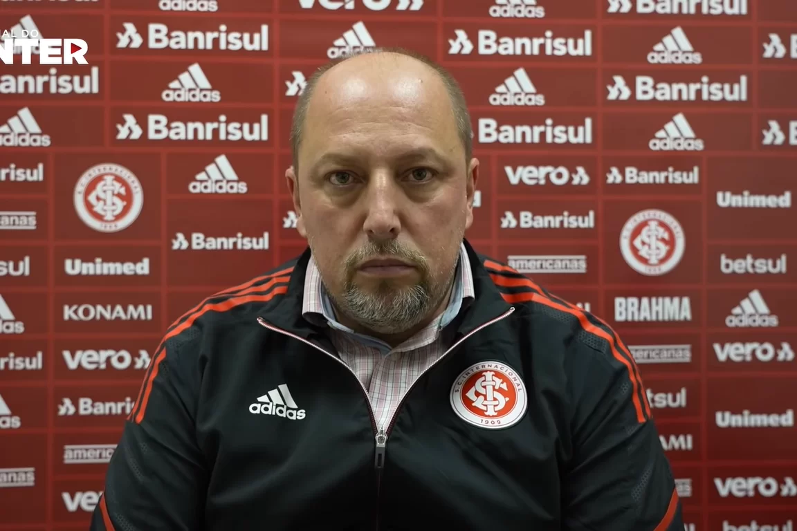 Pressão máxima: gestão Barcellos vive momento mais delicado no Inter, mesmo após 300 jogos