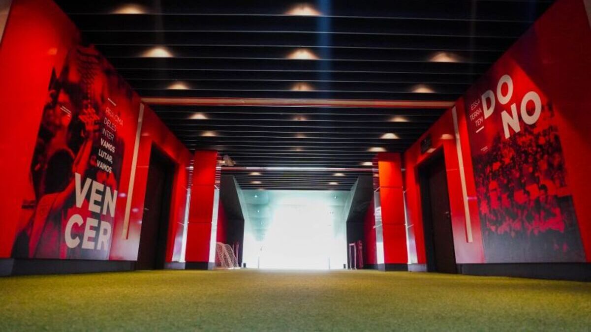 A imagem do túnel do Beira-Rio que viralizou no treino deste sábado