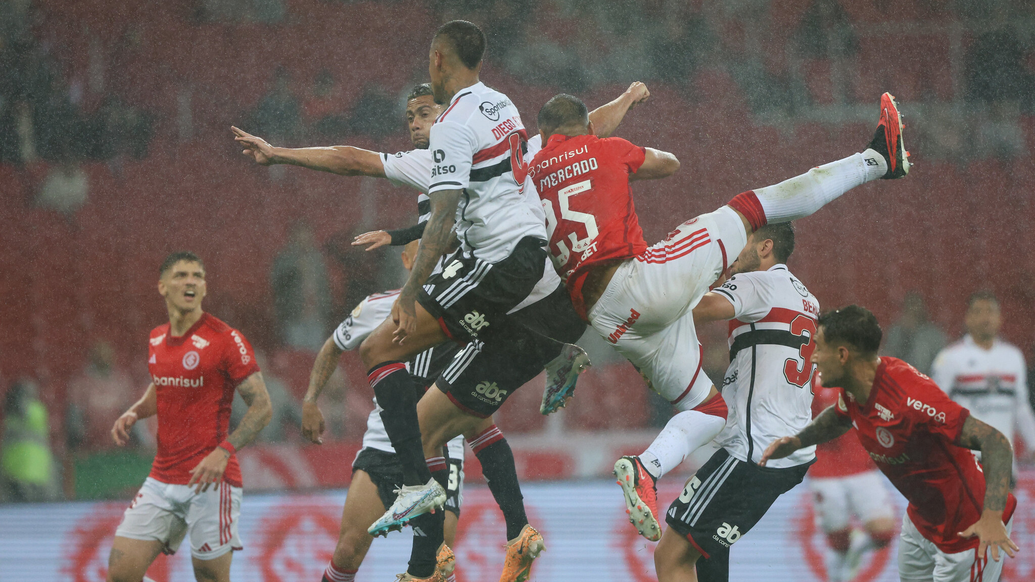 Confira os palpites para o jogo entre Inter e São Paulo