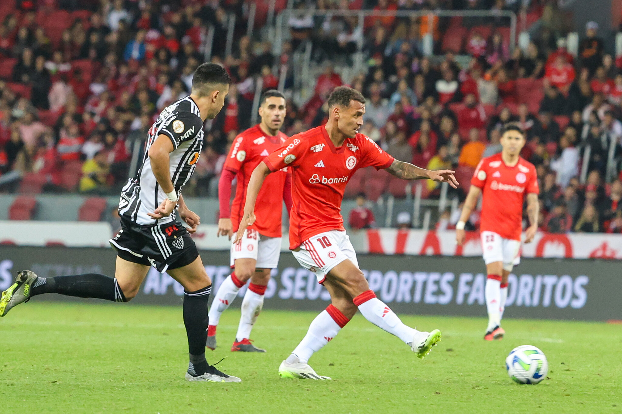 Inter enfrenta o Atlético-MG nesta quarta-feira; confira todos os detalhes para acompanhar a partida