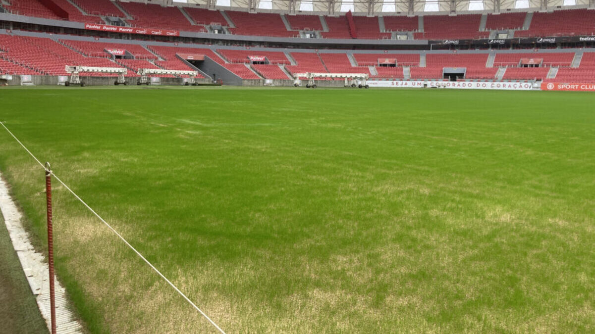 Jota Finkler / Internacional