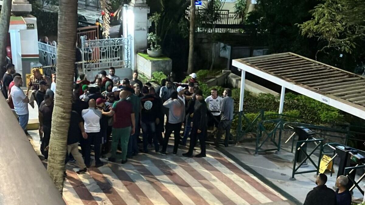 Próximo adversário do Inter, Fluminense tem sede invadida por torcedores; saiba mais