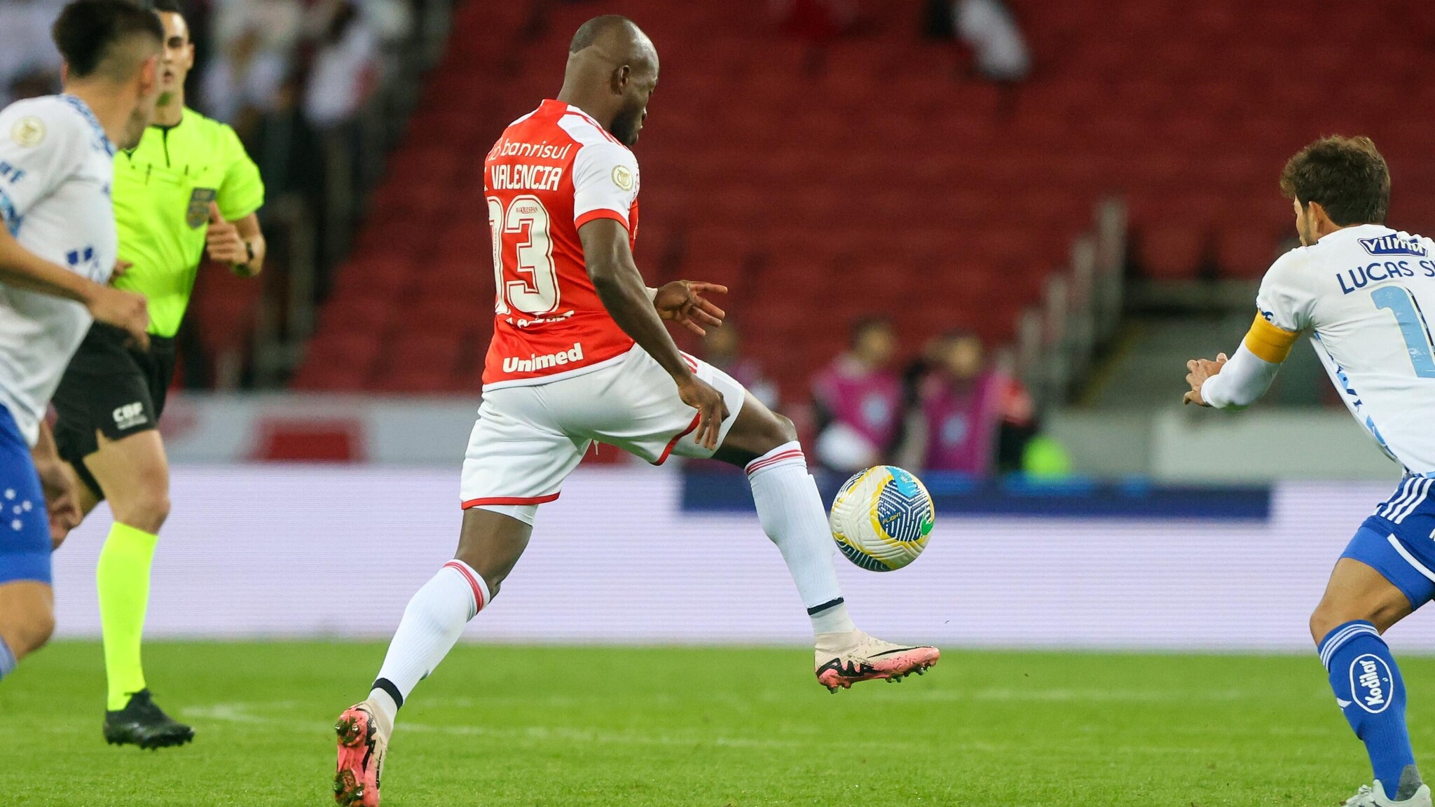 O recado de D’Alessandro sobre Enner Valencia