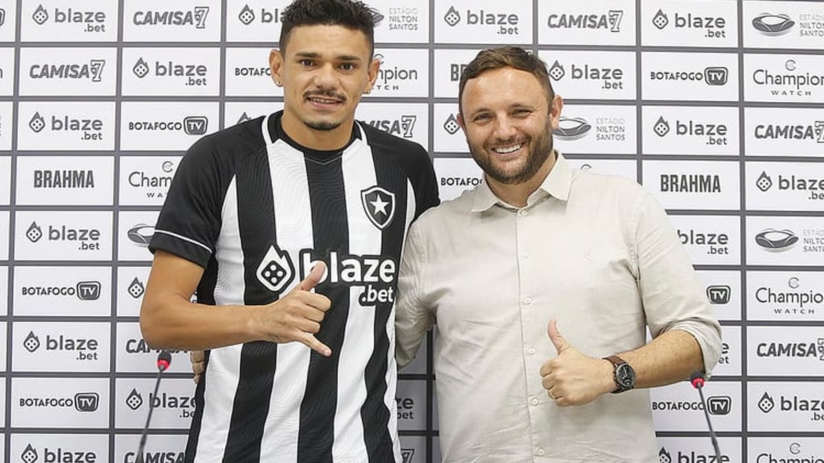 As contratações feitas por André Mazzuco, novo executivo do Inter, em sua passagem pelo Botafogo