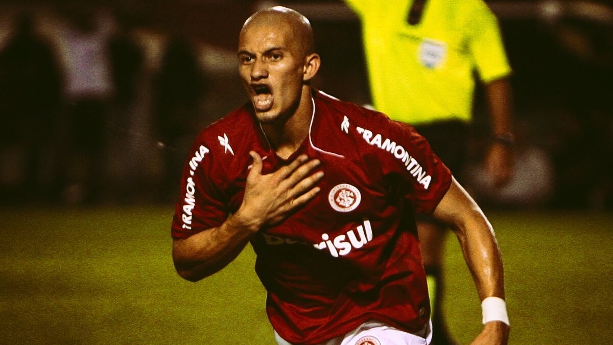 Após visitar o elenco do Inter, Nei avalia Bruno Gomes e fala sobre D’Alessandro