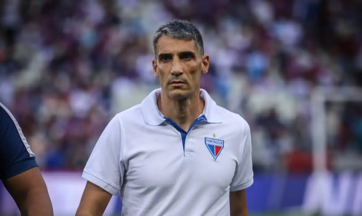 Fortaleza avalia contratação de volante que é alvo do Inter