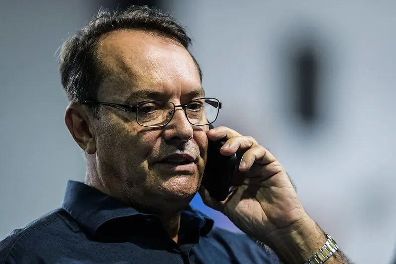 Portal informa que Cruzeiro apresentou oferta para tirar promessa do Inter