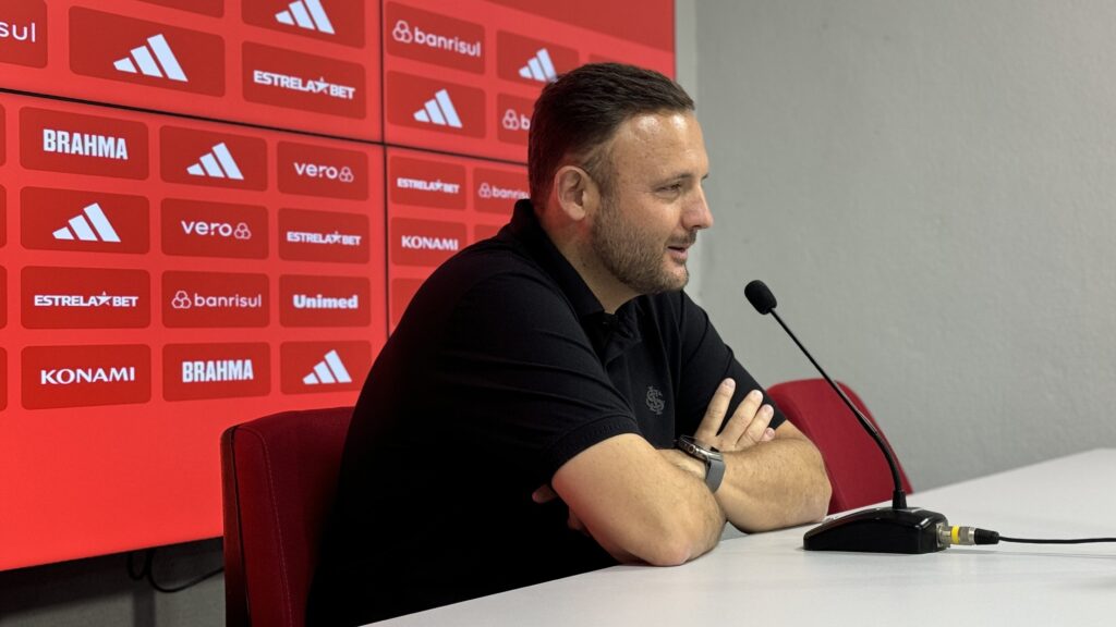 Diretor do Inter responde sobre Vitão e confirma informação visando a janela de transferências