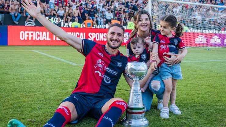 Vale a pena? Saiba mais sobre Paulo Azzi, do Cagliari