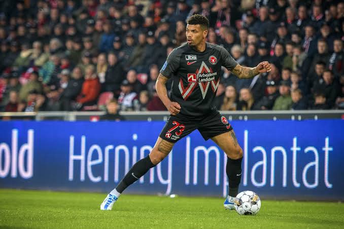 Portal coloca zagueiro na mira do Inter