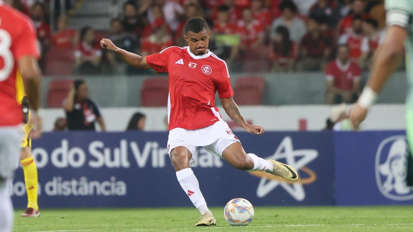 A importante decisão tomada pelo Inter sobre Clayton Sampaio